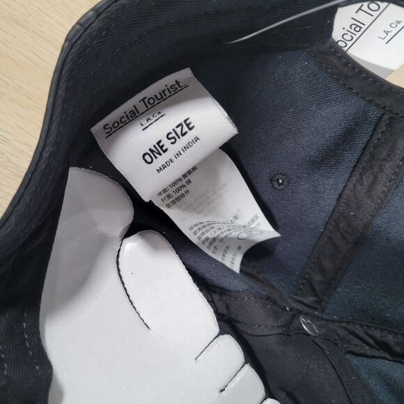 Abercrombie Social Tourist L.A. Ca. Hat Adjustable Strap Back Baseball Cap Black - Picture 7 of 8